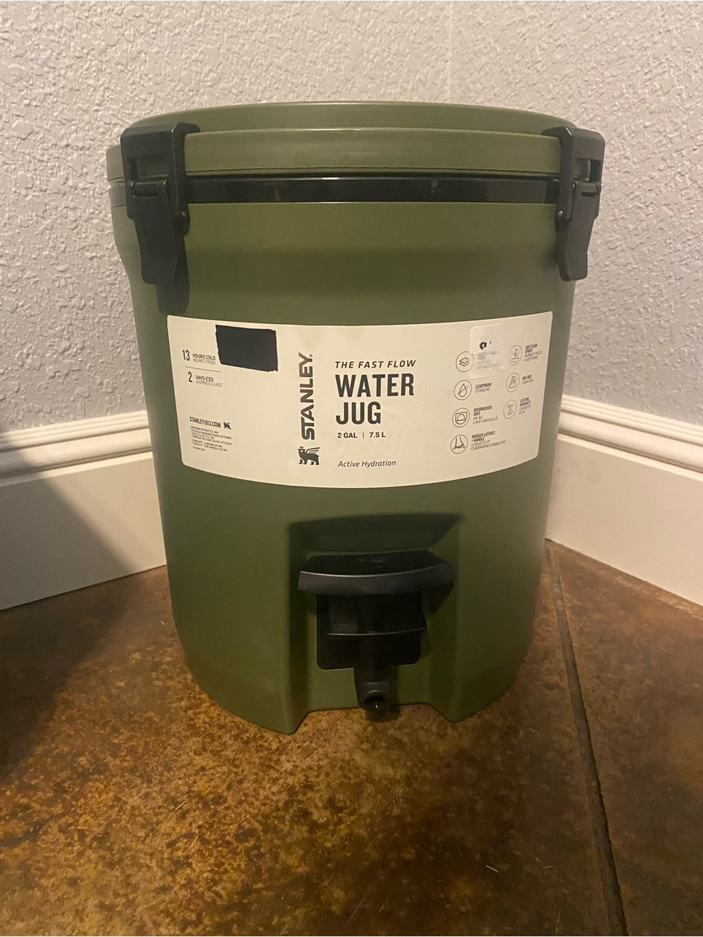Stanley Olive Green Water Jug with Front Spigot